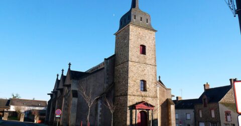 église vue de l'extérieure
